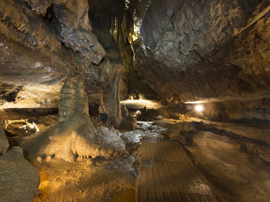 CAUDANO CAVE